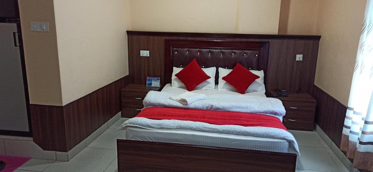 Hotel Royal Chautari, Butwal Exterior photo