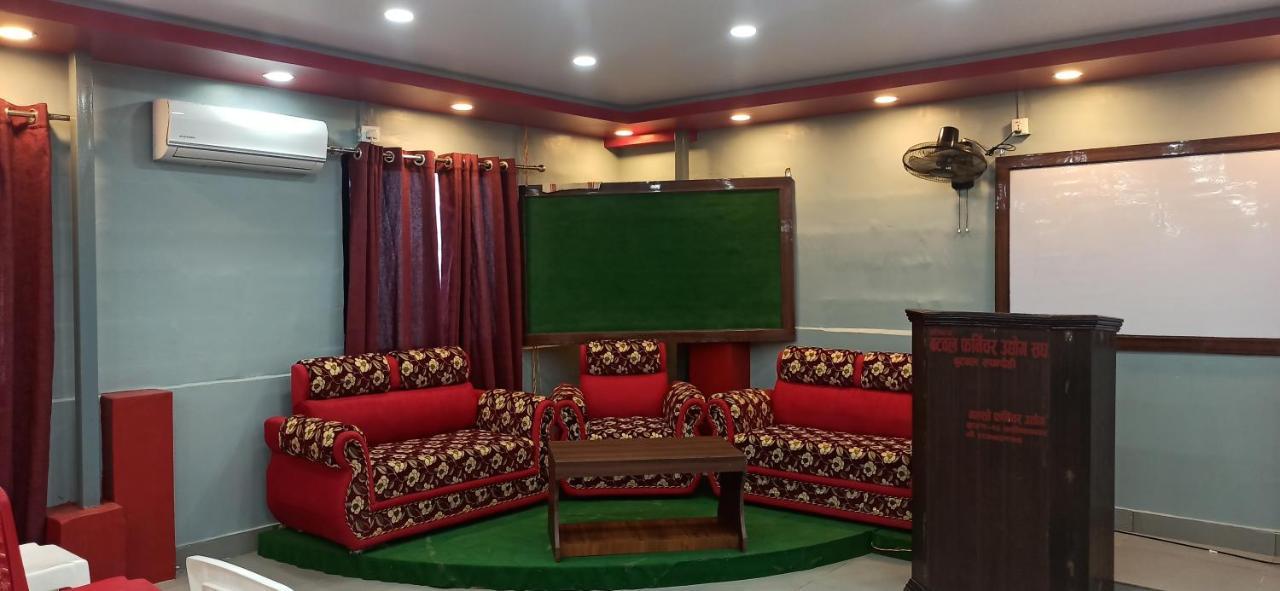 Hotel Royal Chautari, Butwal Exterior photo